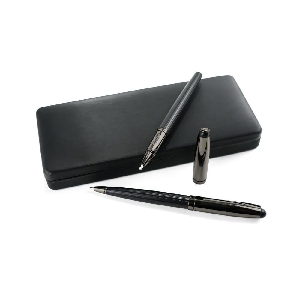 Metal pen