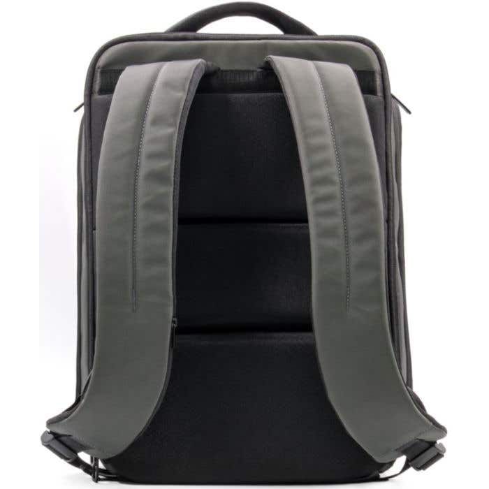 BrandCharger Virtuo Apex Is a Sustainable Backpack Designed