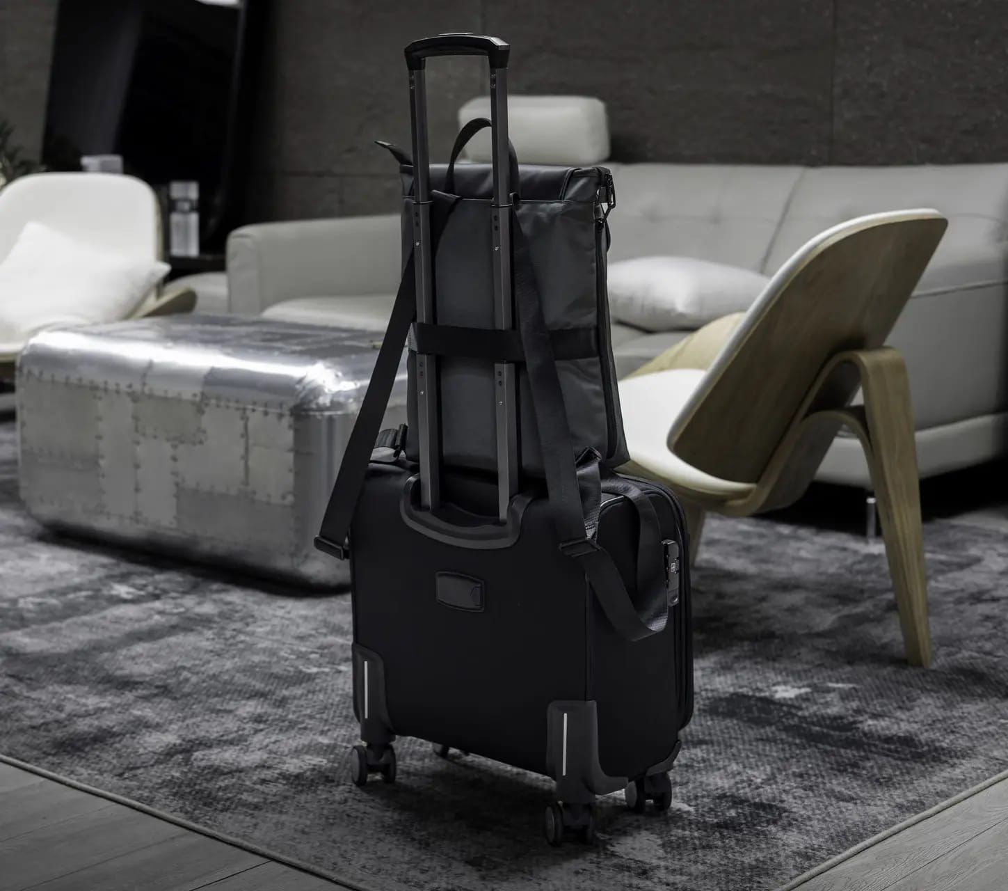 Brandcharger Virtuo AER, a Versatile Messenger Backpack