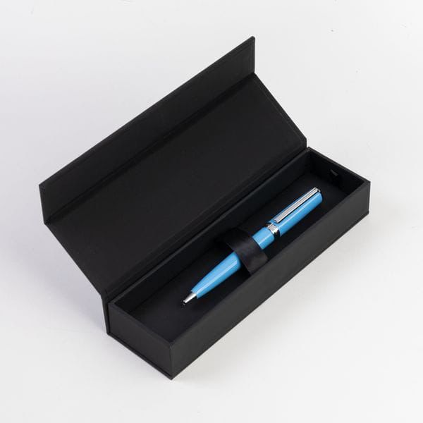 Hugo Boss Gear Icon ballpoint pen, featuring a glossy black