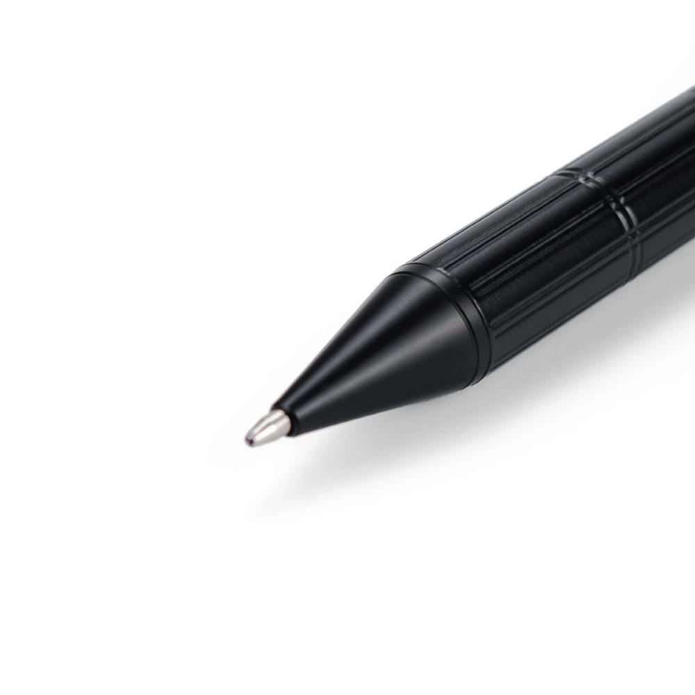 PN72 metal pen features a sleek matte black barrel