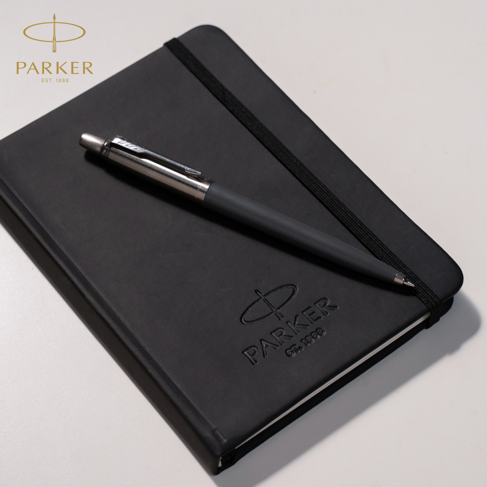 Features a Matte Black Parker Jotter XL Ballpoint Pen