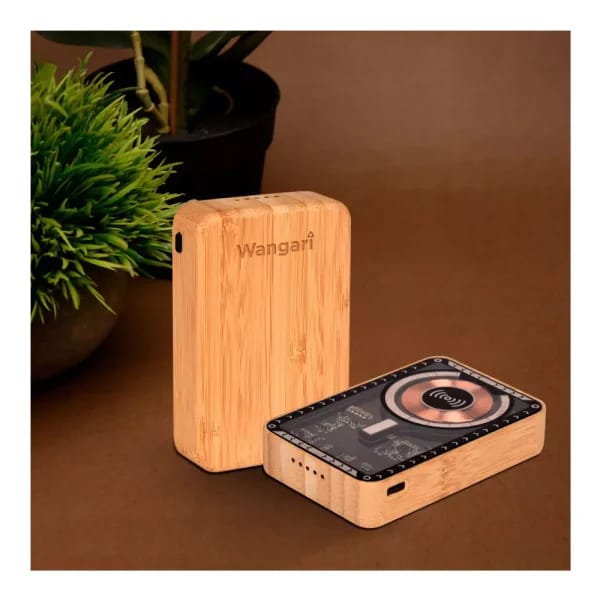 Magnetic Fast Wireless Powerbank 15W in Bamboo Casing