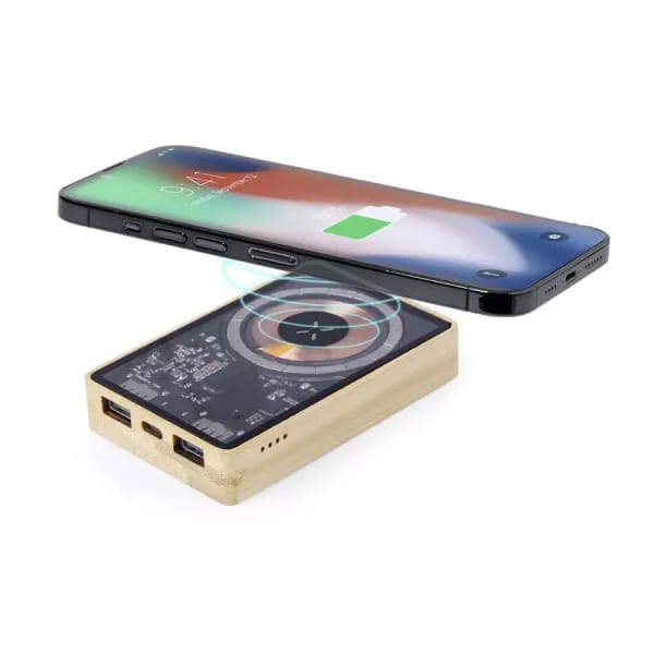 Magnetic Fast Wireless Powerbank 15W in Bamboo Casing