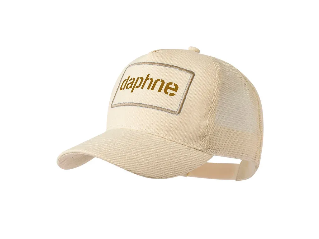Daphne Cap