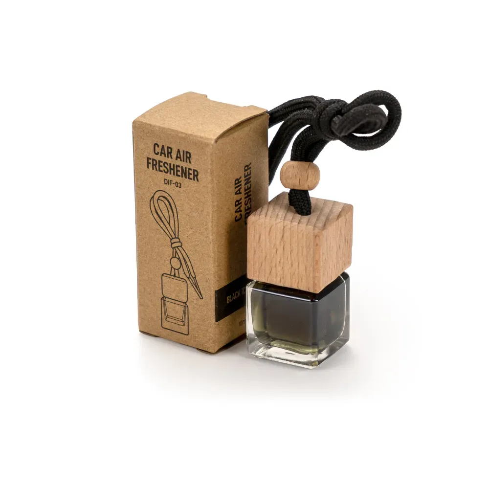 معطر سيارة معلق بغطاء خيزران - عطر بلاك آيس