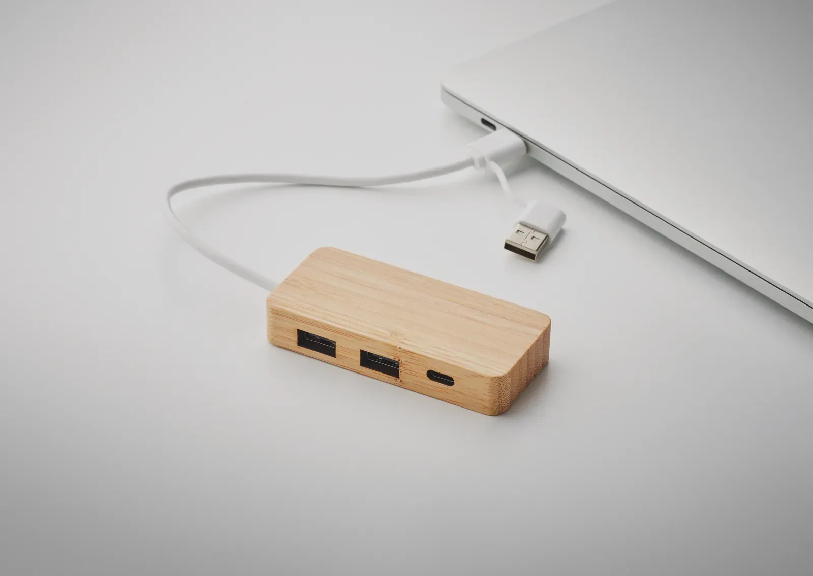 Hubbam 3-Port USB-C/A Hub – Bamboo Case — Wood