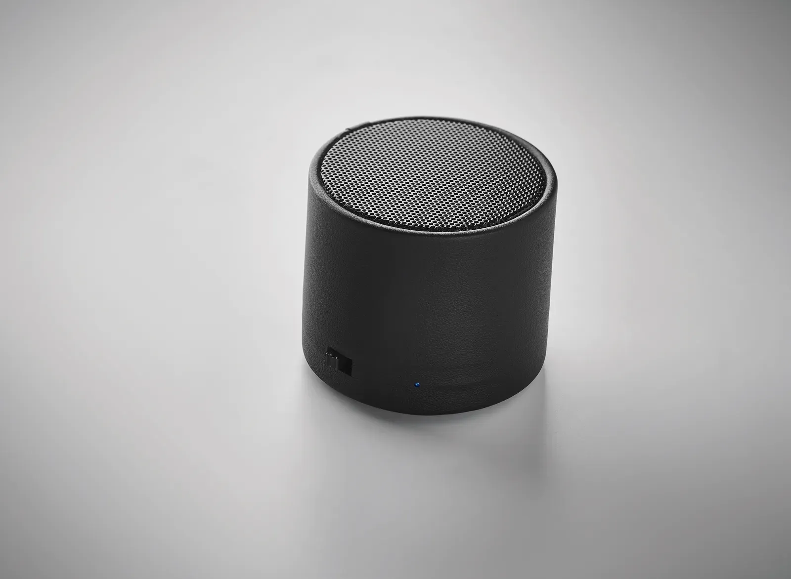 Gama 5.0 Wireless Speaker – Recycled ABS & PU, LED Light Indication — Black