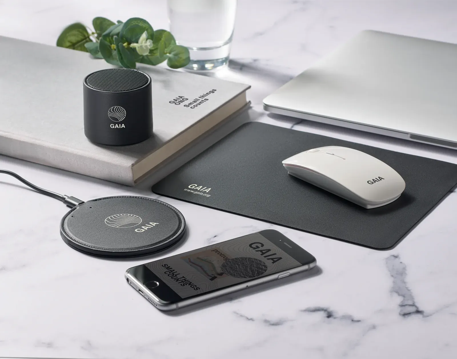 Gama 5.0 Wireless Speaker – Recycled ABS & PU, LED Light Indication — Black