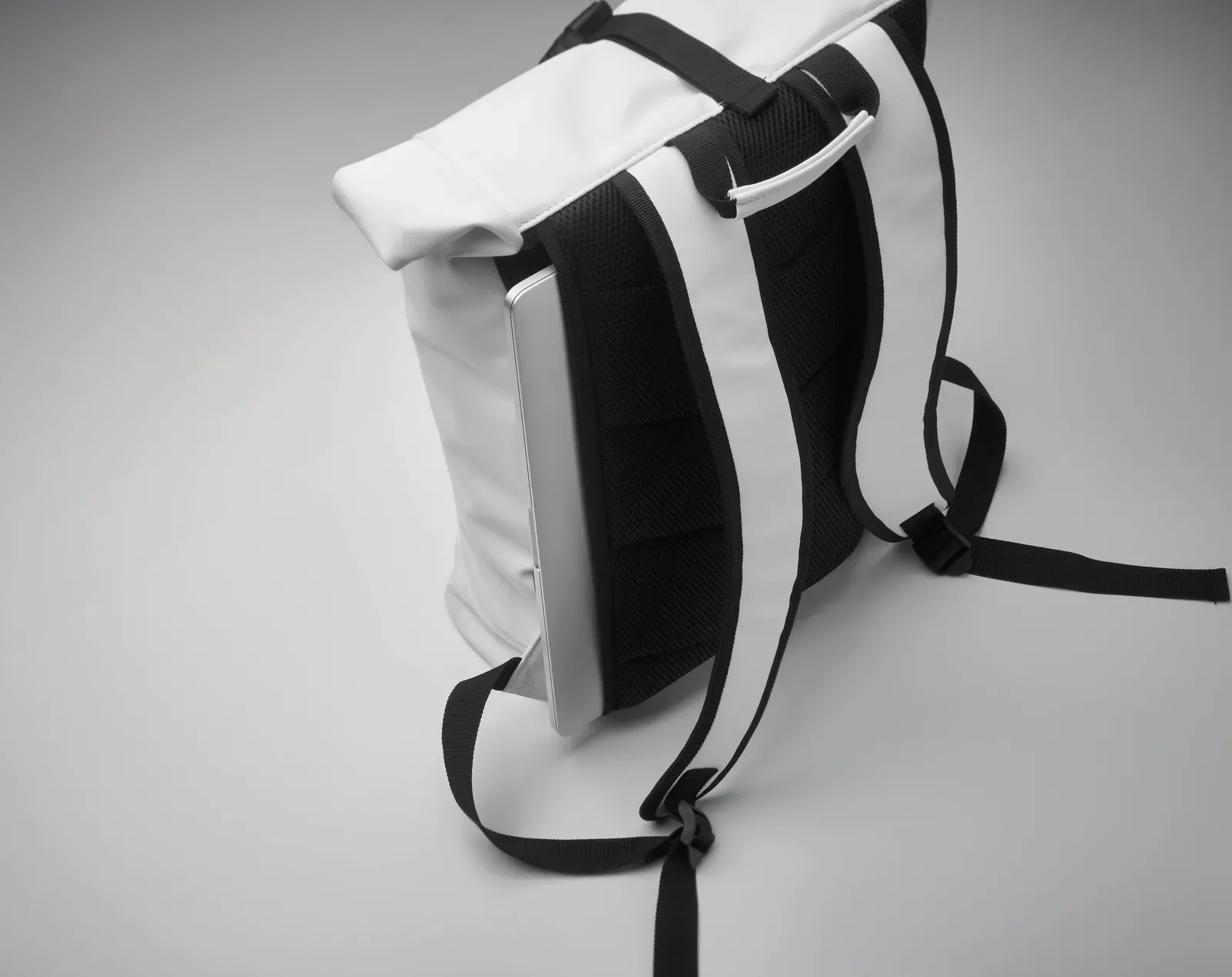 RPET Laptop Backpack Bai Roll with 15 Inch Fit 29X13X54 cm MO2230 — White