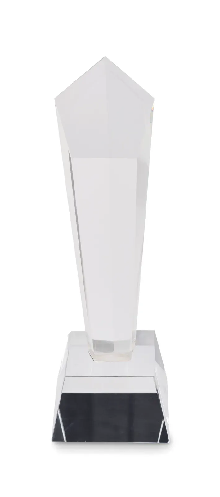 Diaward Crystal Award Trophy – Gift Boxed — Transparent