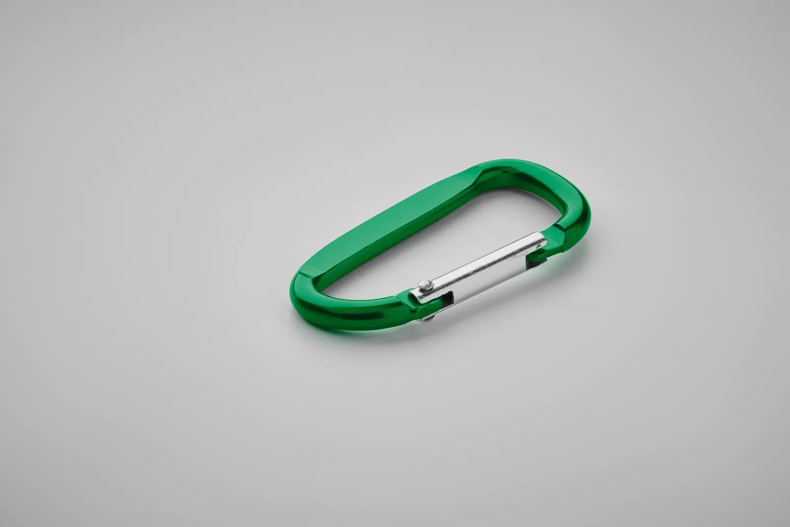Gancho – Carabiner Snap Clip in Aluminium to Hang Your, Bottle Bag or Keys — Green