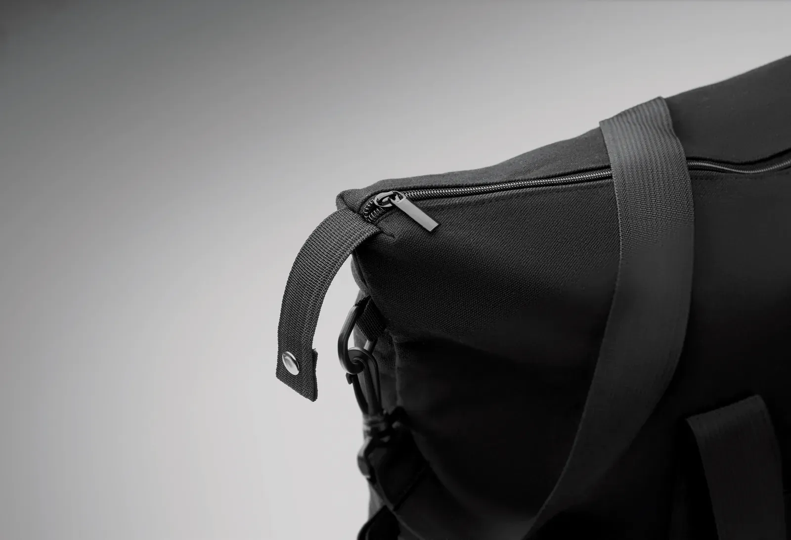 RPET Trolley Bag Koper Tote with Zippered Pocket 60X29X22 cm — Black