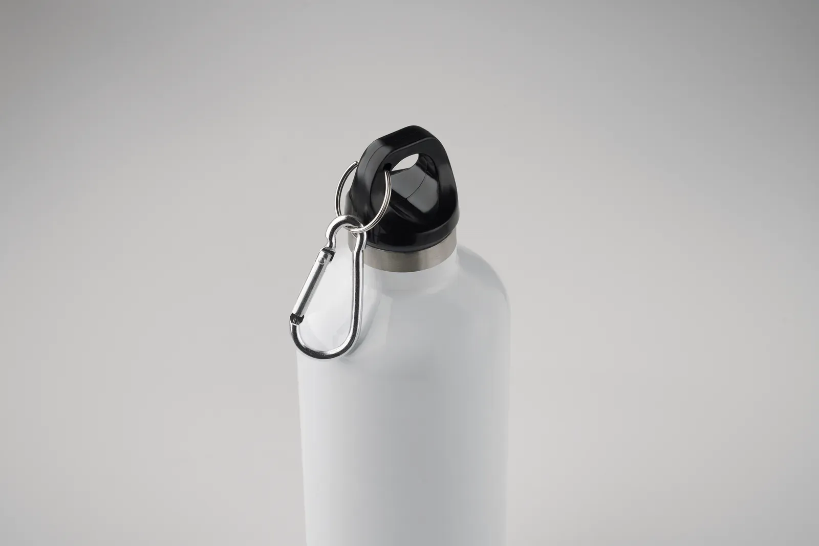 Carabi – Double Wall Vacuum Insulating Bottle in Recycled Stainless Steel — White