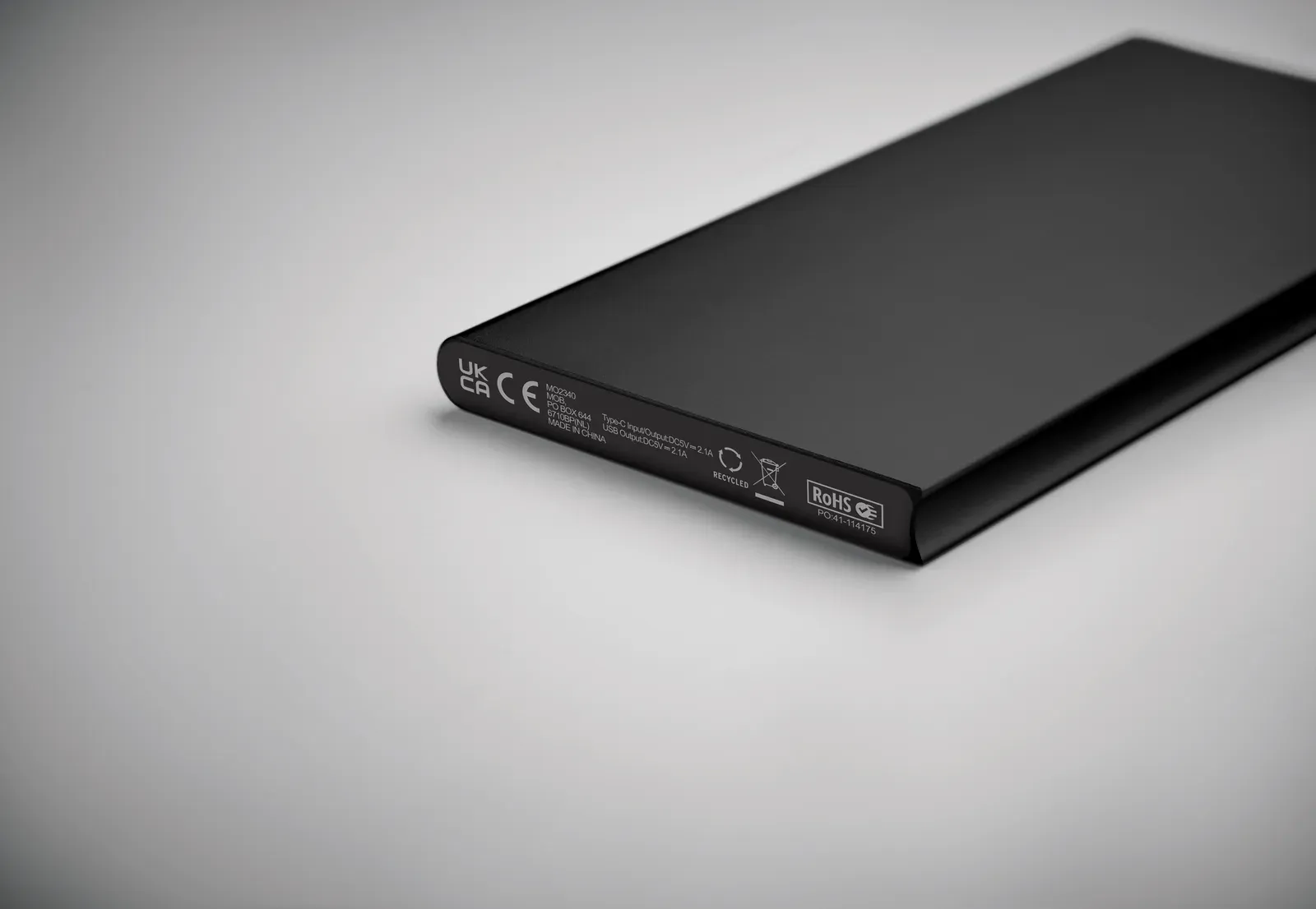 Powerflat8c 8000mAh Power Bank – Recycled Aluminium, USB Type-C — Black