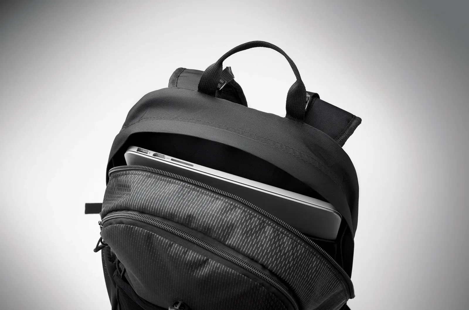 Backpack Bagga with Zippered Pocket 29.5X11X50 cm MO2372 Backpack — Black