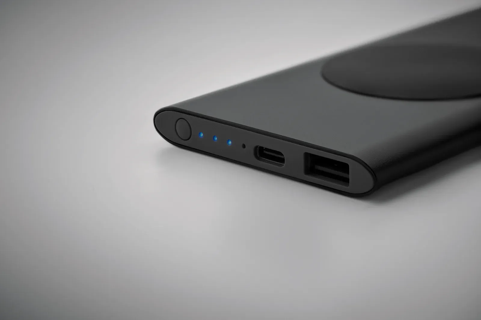 Powerplus 15W Wireless Charging Power Bank 5000mAh – Recycled Aluminium — Black