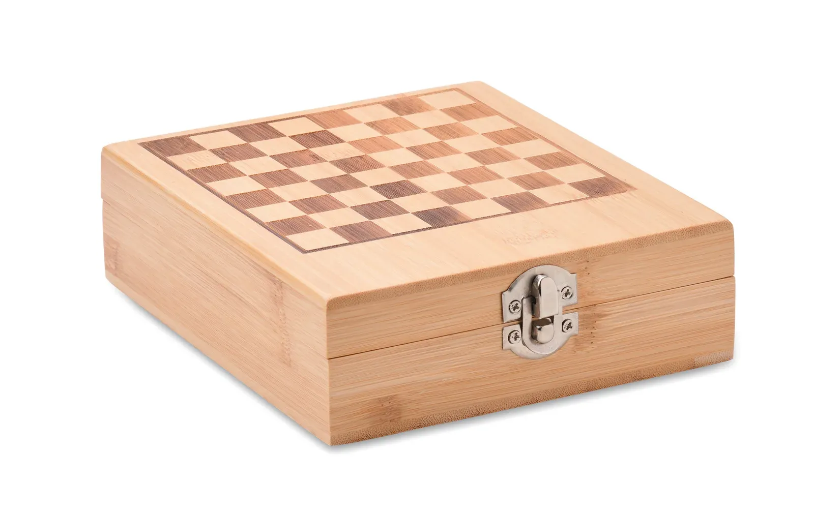 Chesset – Chess Board Wine Set in Bamboo Box; Including Corkscrew, Wine Pourer, Bottle Stopper and Wine Bottle Drip Ring — Wood