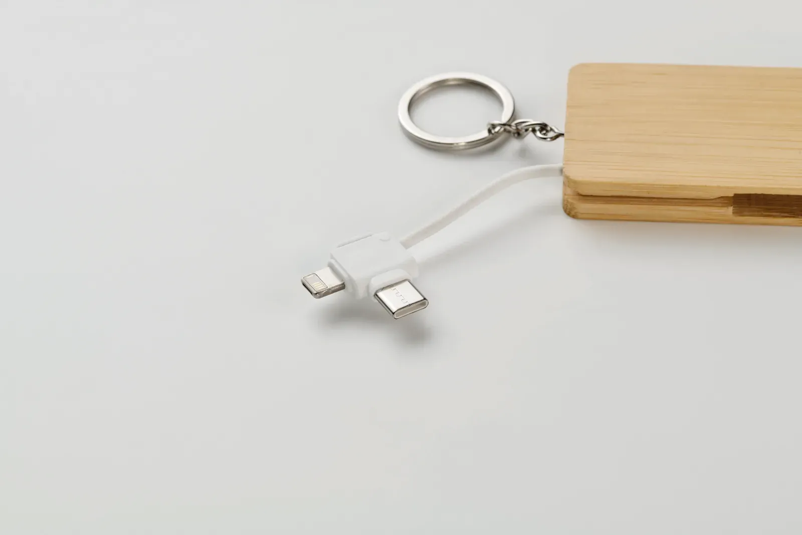 Bupow Bamboo Key Ring Charging Cable – Type-C & Micro-B — Wood