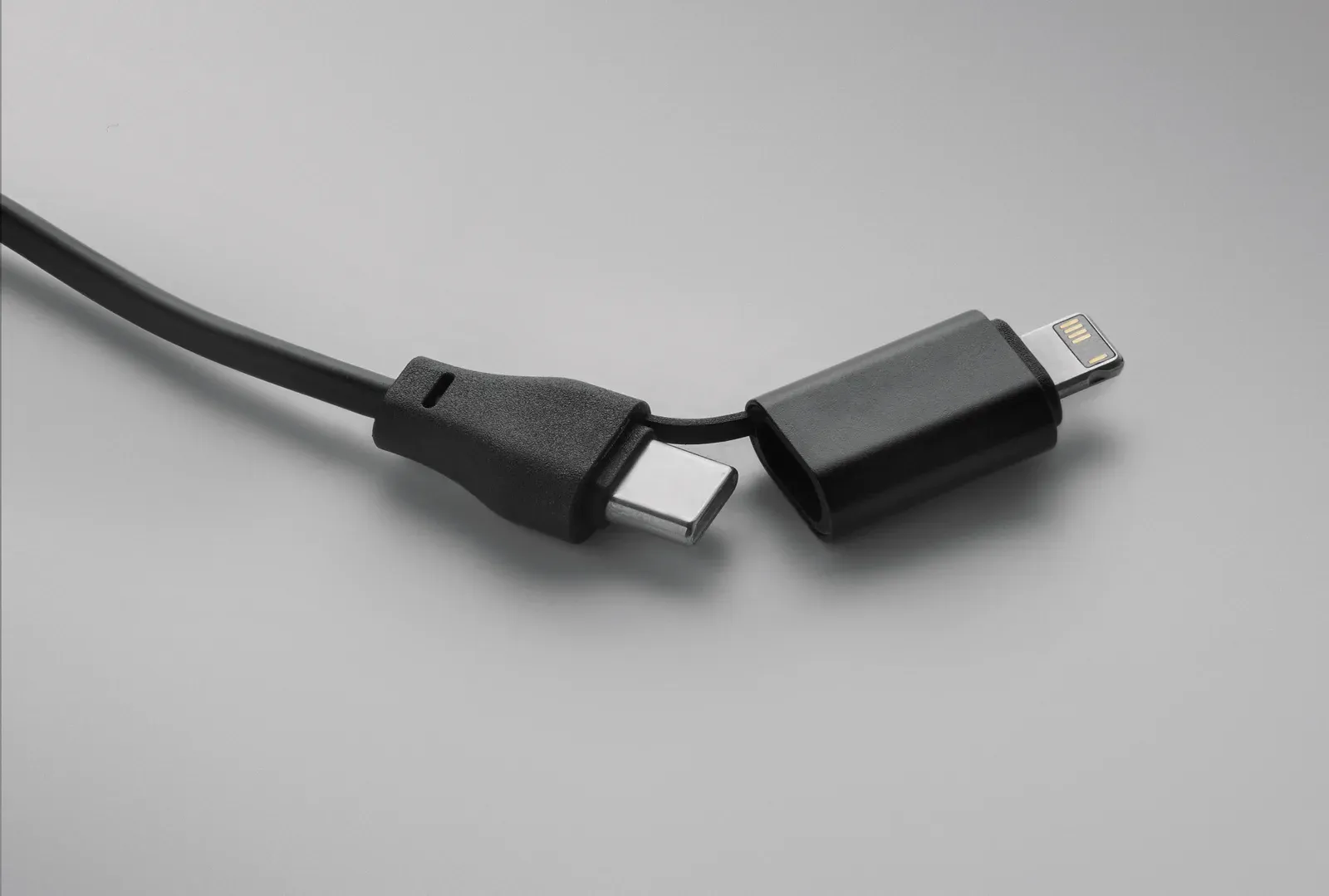 Bule 4-in-1 Bamboo Charging Cable Keyring – Watch Charging — Black