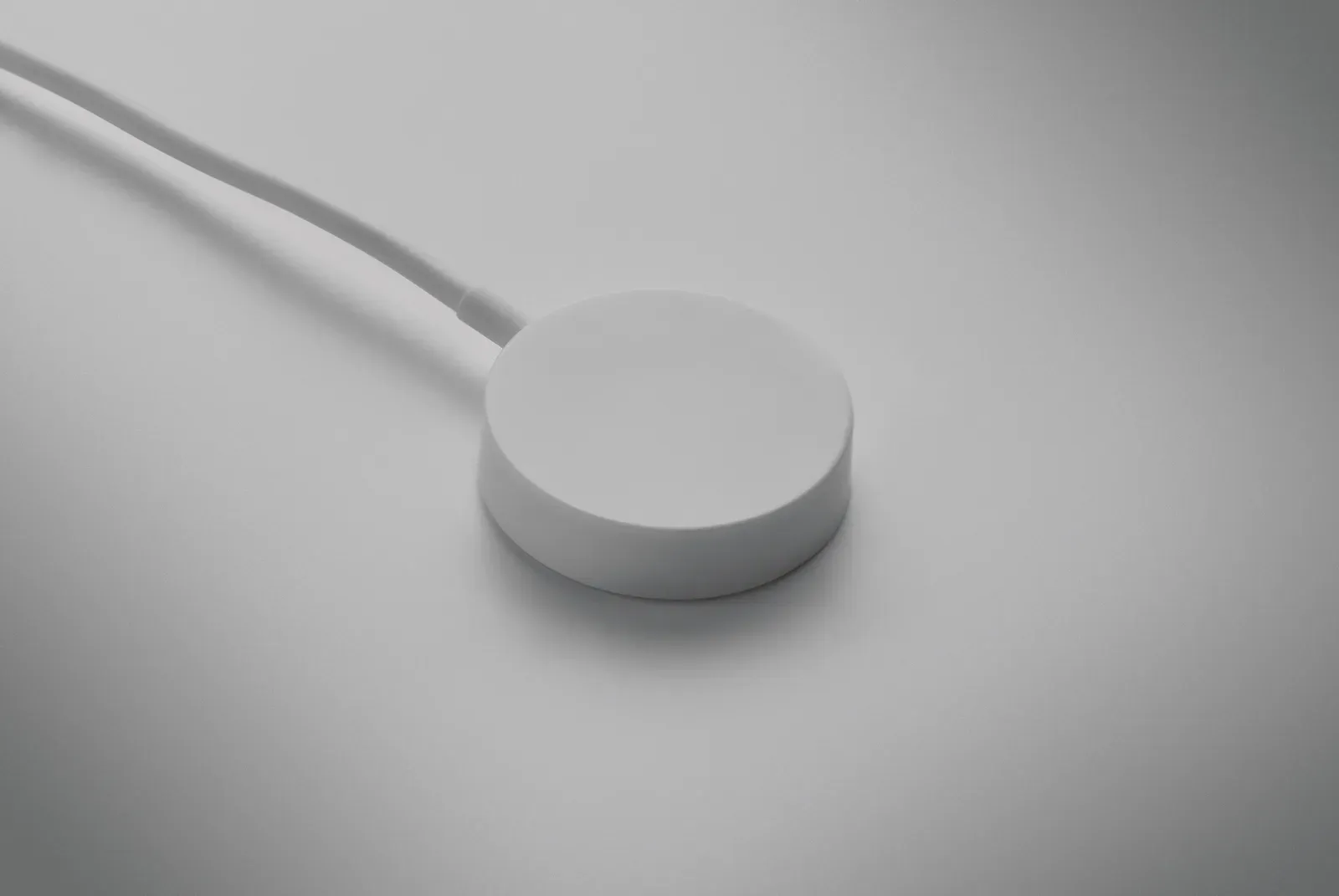Bule 4-in-1 Bamboo Charging Cable Keyring – Watch Charging — White