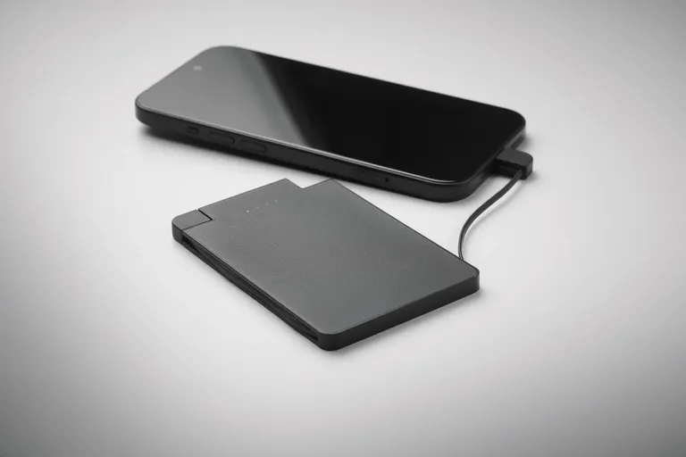 Slimpo Card-Sized Power Bank 2500mAh – Magnetic iOS Charging