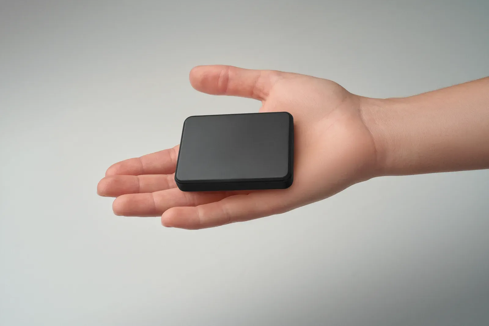 Kleinpow 5000mAh Power Bank – Recycled ABS, Compact Design — Black