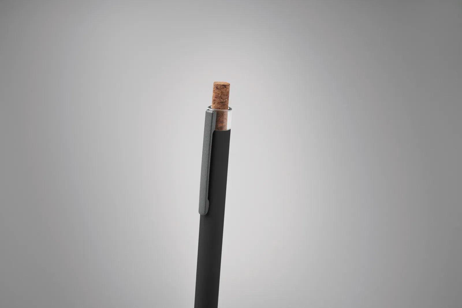 Bergamo+ Recycled Aluminium Pen – Cork Detail Button — Black