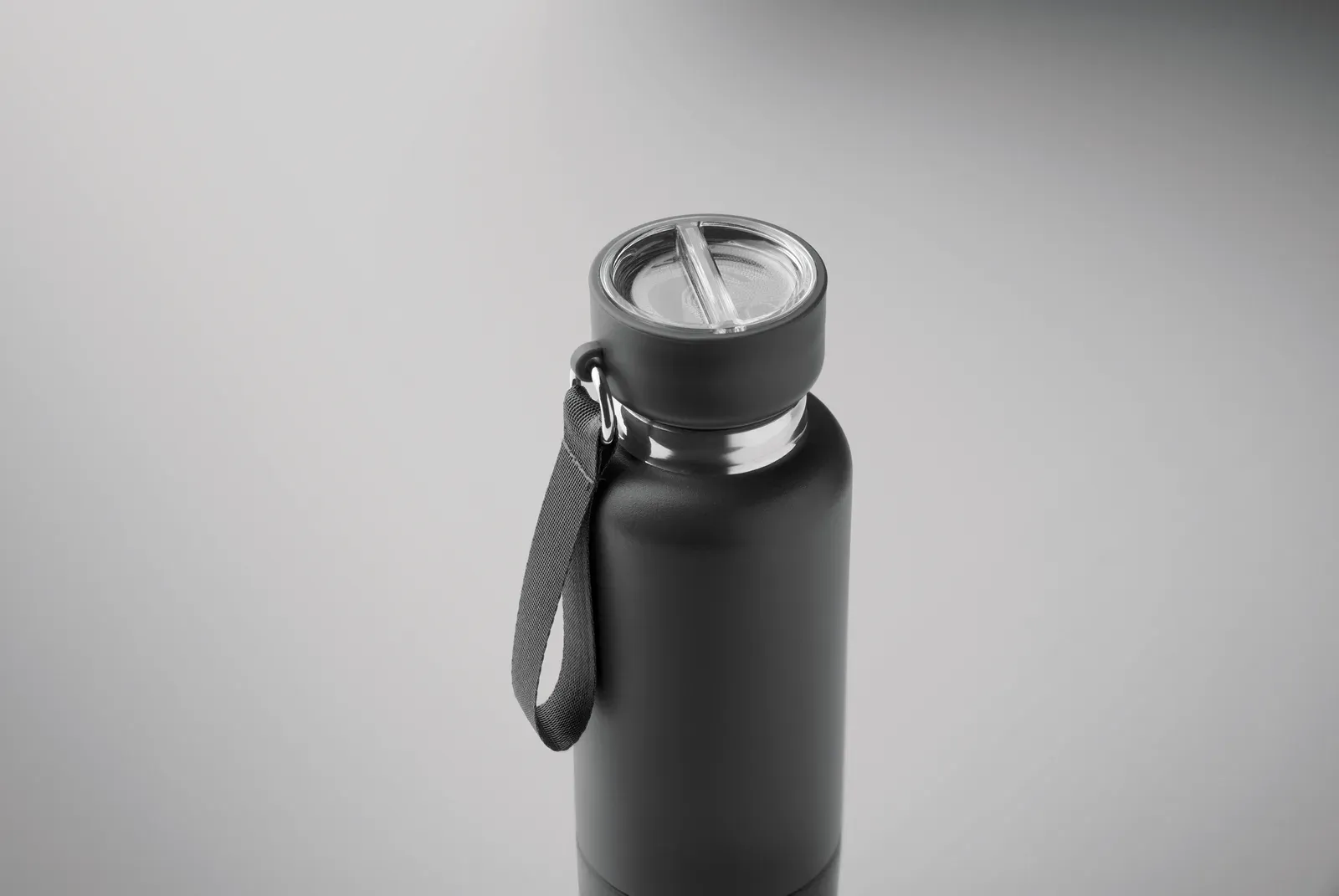 Noeka – Double Wall Insulated Bottle in 90% Recycled Stainless Steel and 10% Stainless Steel — Black