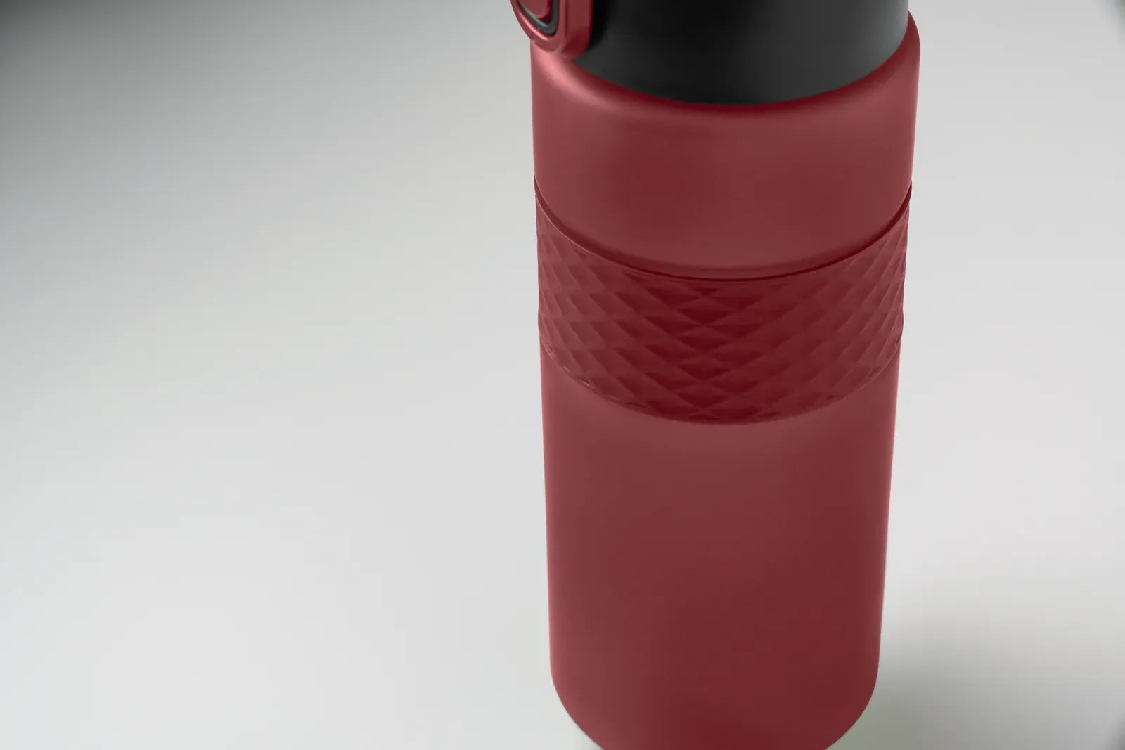 Isjforden – Drinking Bottle Made from RPET with Silicone Grip, PP Flip-Top Lid and Safety Lock; Including Integrated Straw — Burgundy