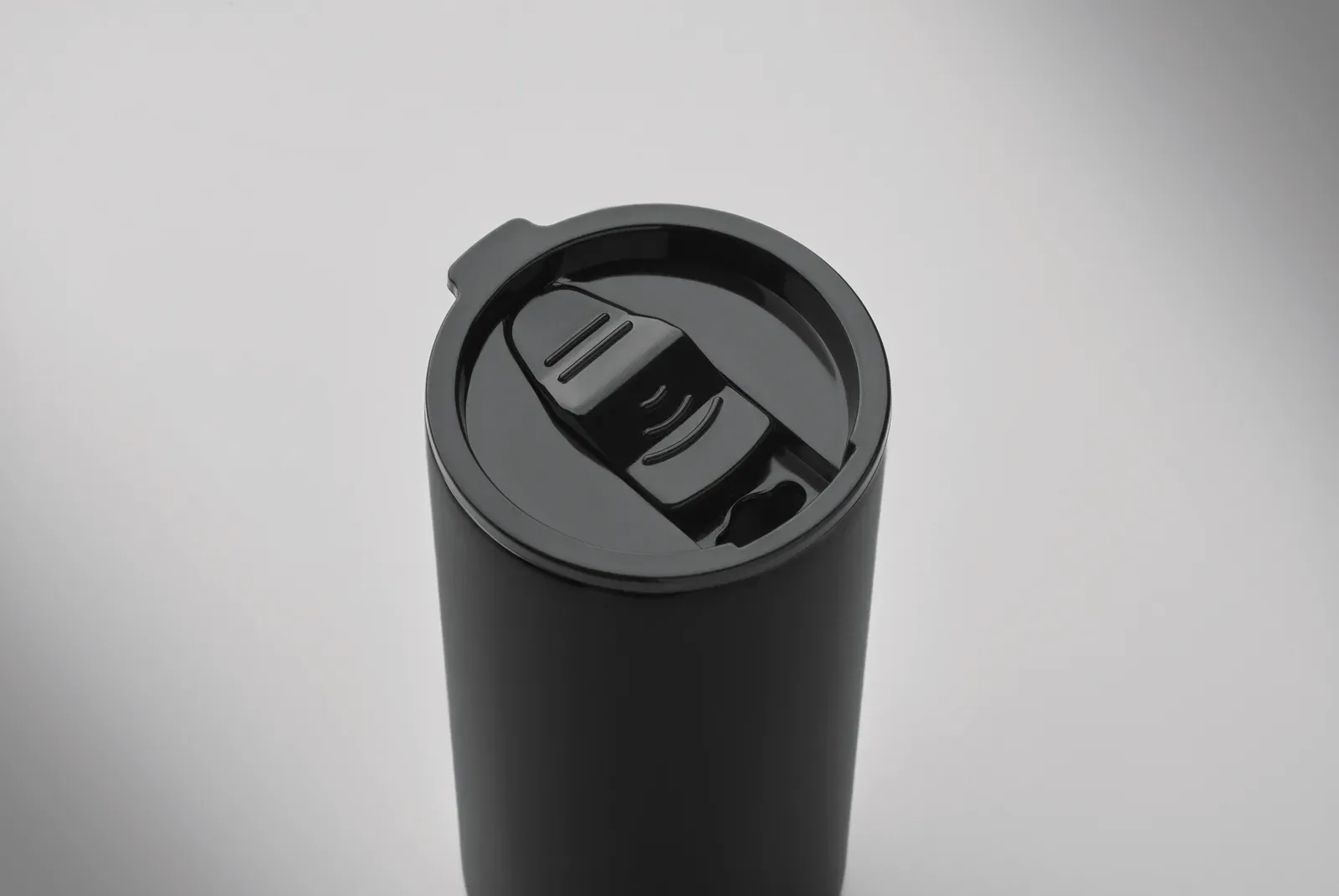 Dualuse – Refillable 2 in 1 Bottle in Tritan and Double Wall Tumbler Part in Recycled Stainless Steel — Black