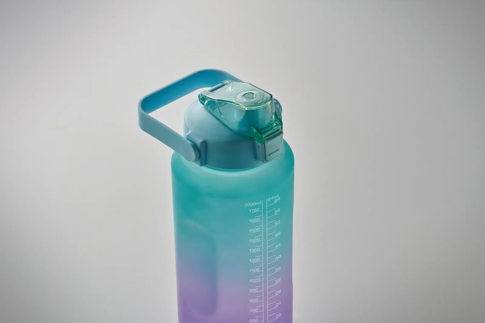 Activate Max – Motivational Water Bottle in RPET; Features an One-Hand Open Flip-Top Lid with Straw, Safety Lock, and Handle — Turquoise