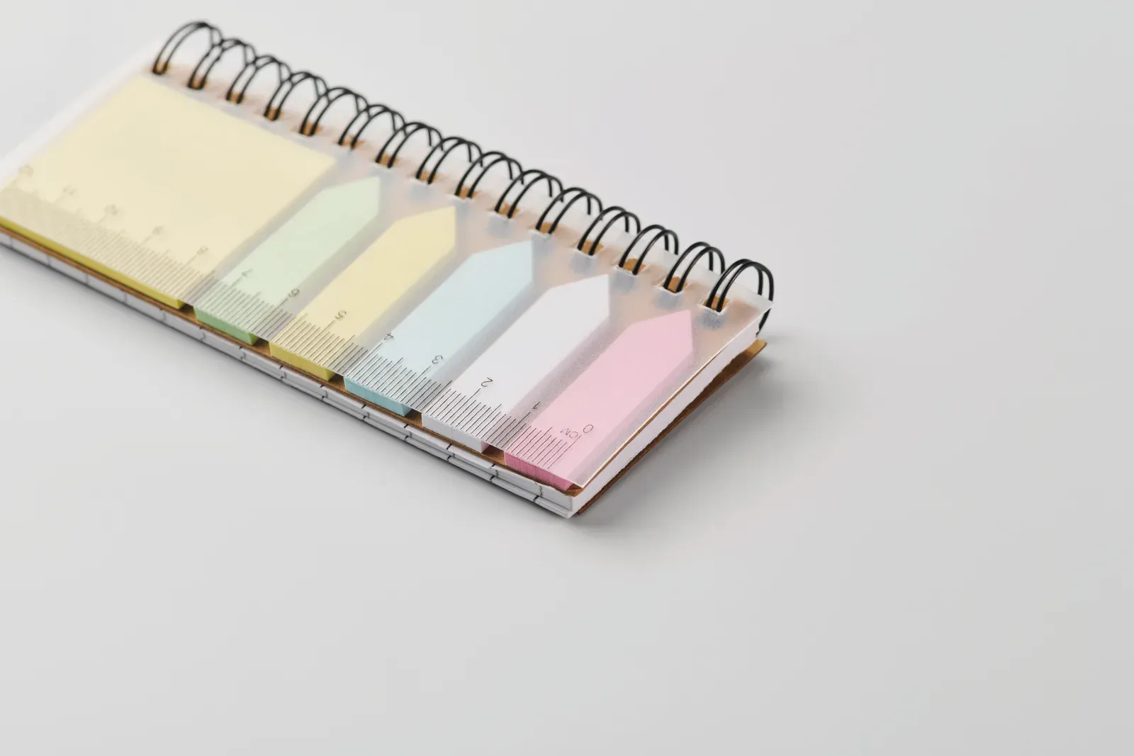 Memoring Ringbound Memo Pad – Sticky Notes & 5-Colour Page Markers — Beige