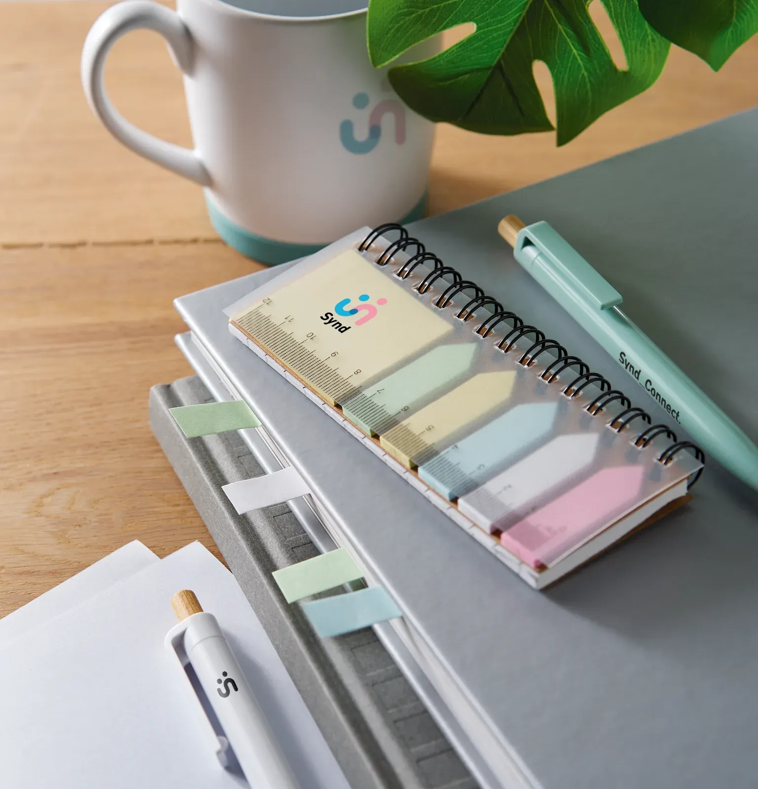 Memoring Ringbound Memo Pad – Sticky Notes & 5-Colour Page Markers — Beige