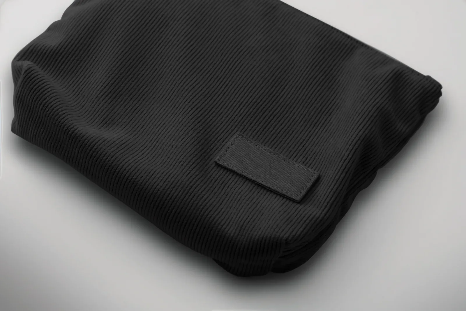 Polyester Bag Cordy T with 220 Gr/M² 21.5X5X15 cm MO2876 Bag — Black