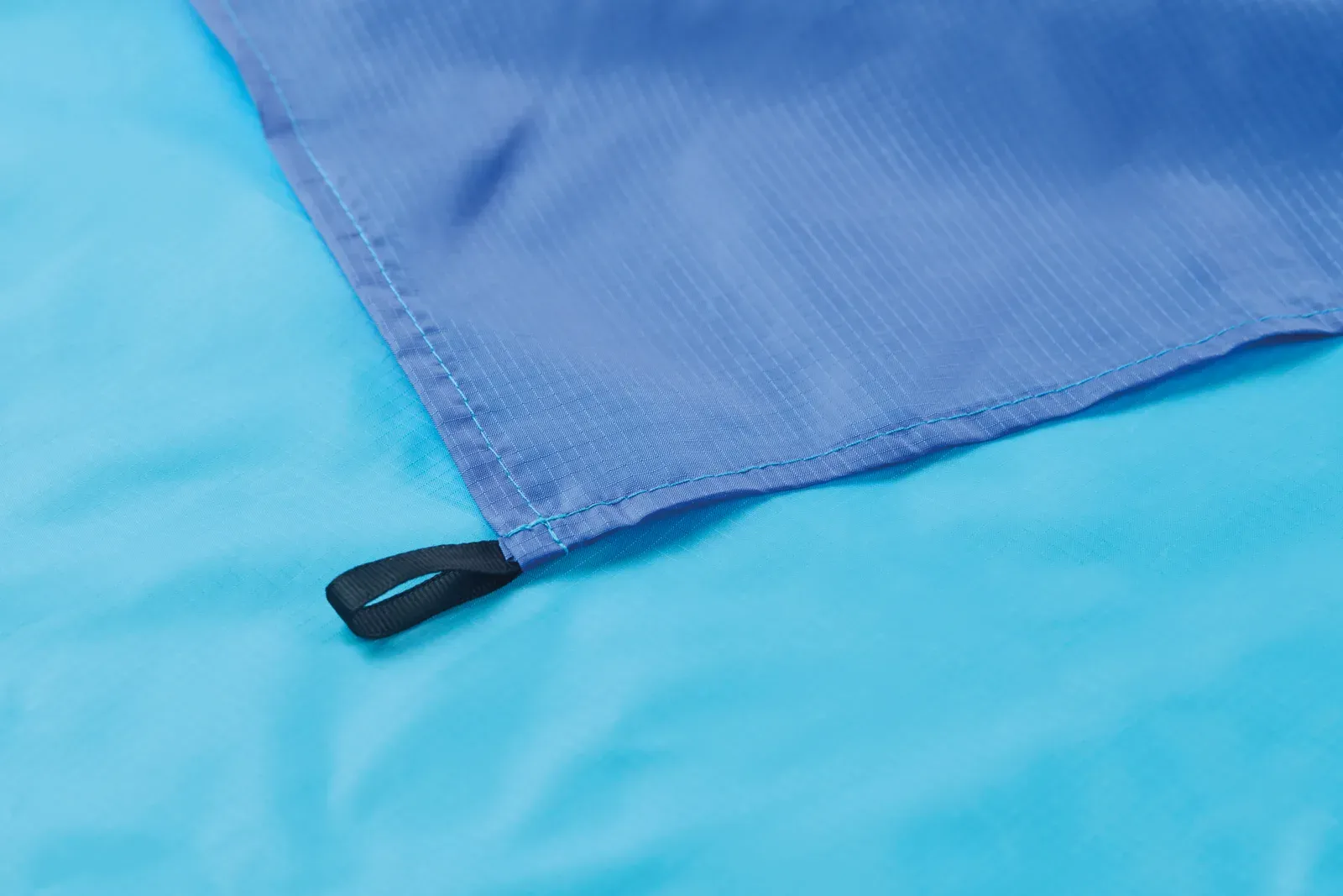 Nosand Lightweight Beach Mat with Carry Pouch, 200x210 cm — Turquoise