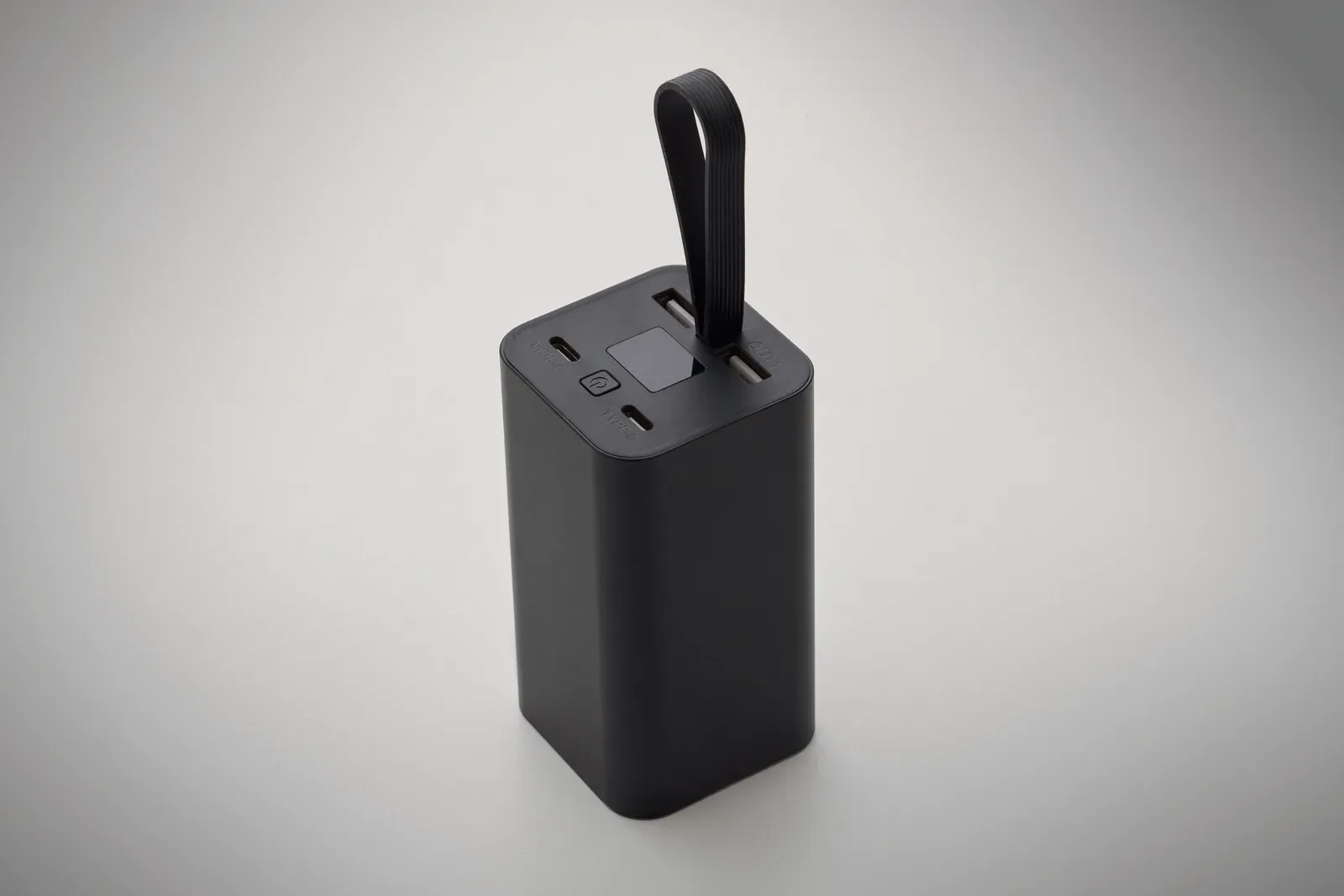 Voima 20,000mAh Power Bank – Recycled Aluminium with Digital Display — Black