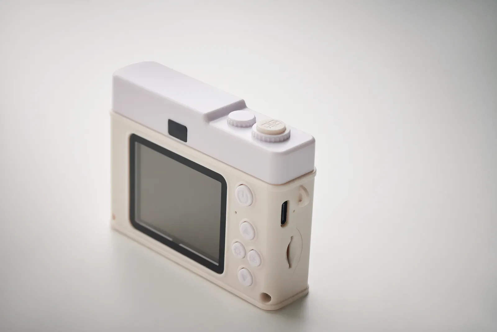 Rapid Digital Camera – 12MP/FHD Video, IPX5 Waterproof, 2.0'' LCD — Beige