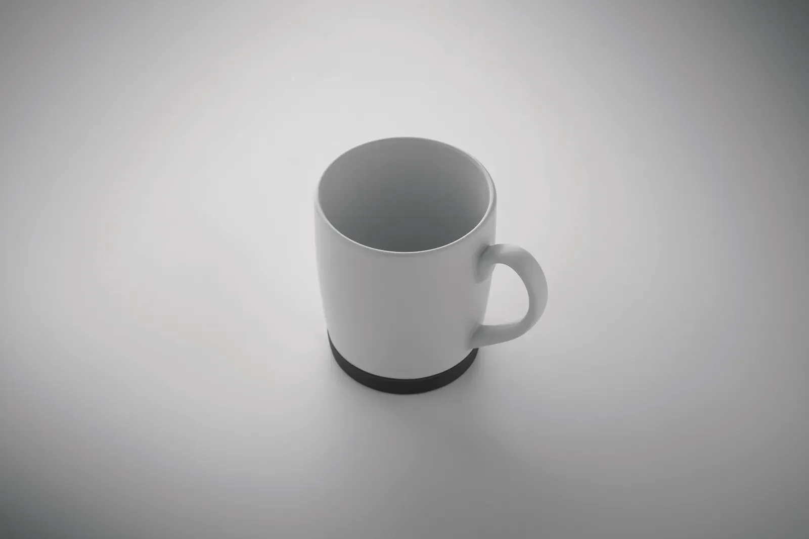 Silbase – Ceramic Mug with White Matt Finish and Silicone Base for Stability; Individual Packing in White Carton Box — Black