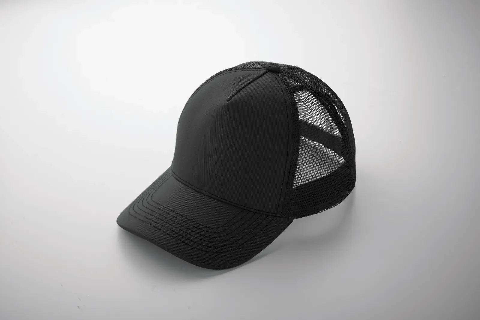 Blist 5-Panel Trucker Cap — Black