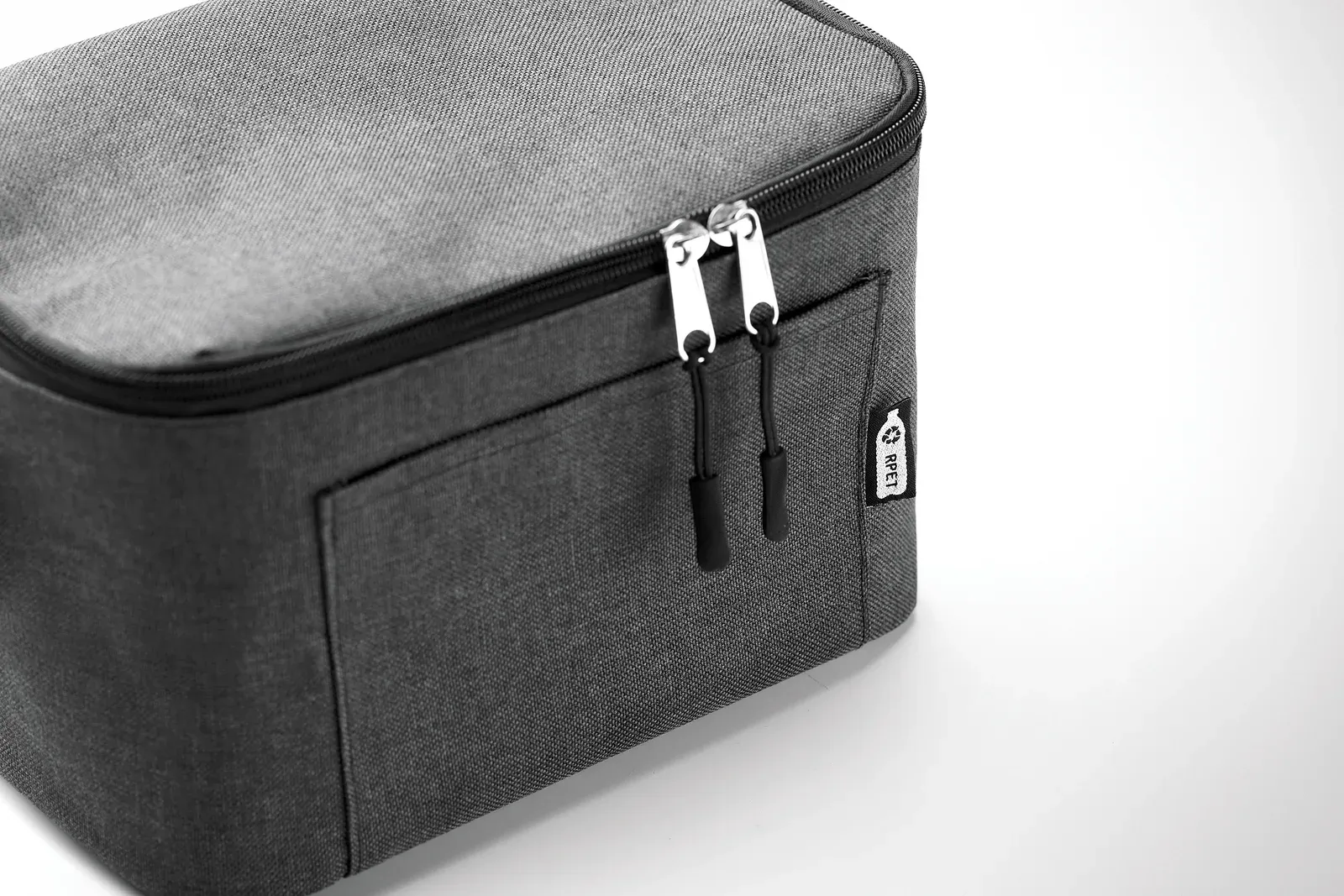RPET Cooler Bag Cuba with 600d RPET 25X15.5X14.5 cm MO6150 Cooler Bag — Black