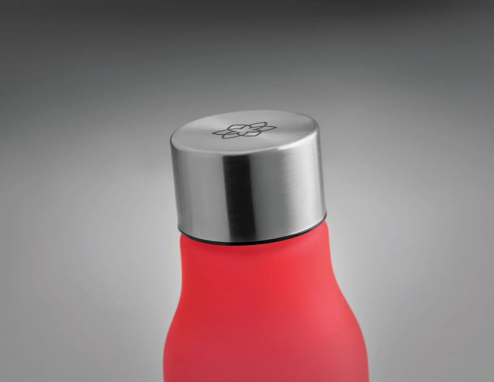 Glacier RPET – Drinking Bottle in RPET which is BPA Free and Stainless Steel Cap with Lid Handle