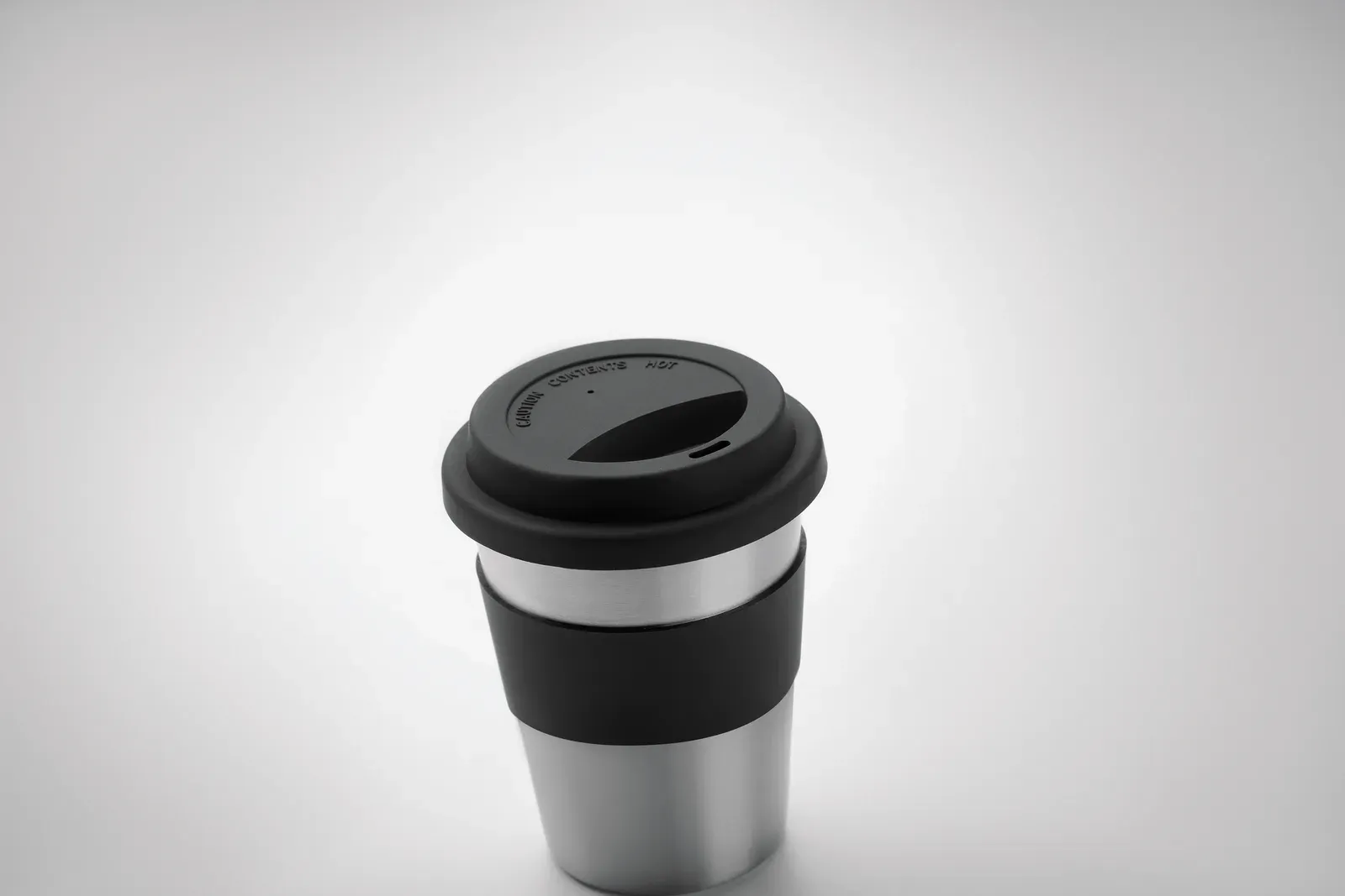 Irmug – Stainless Steel Single Wall Tumbler with Silicone Lid and Grip — Black