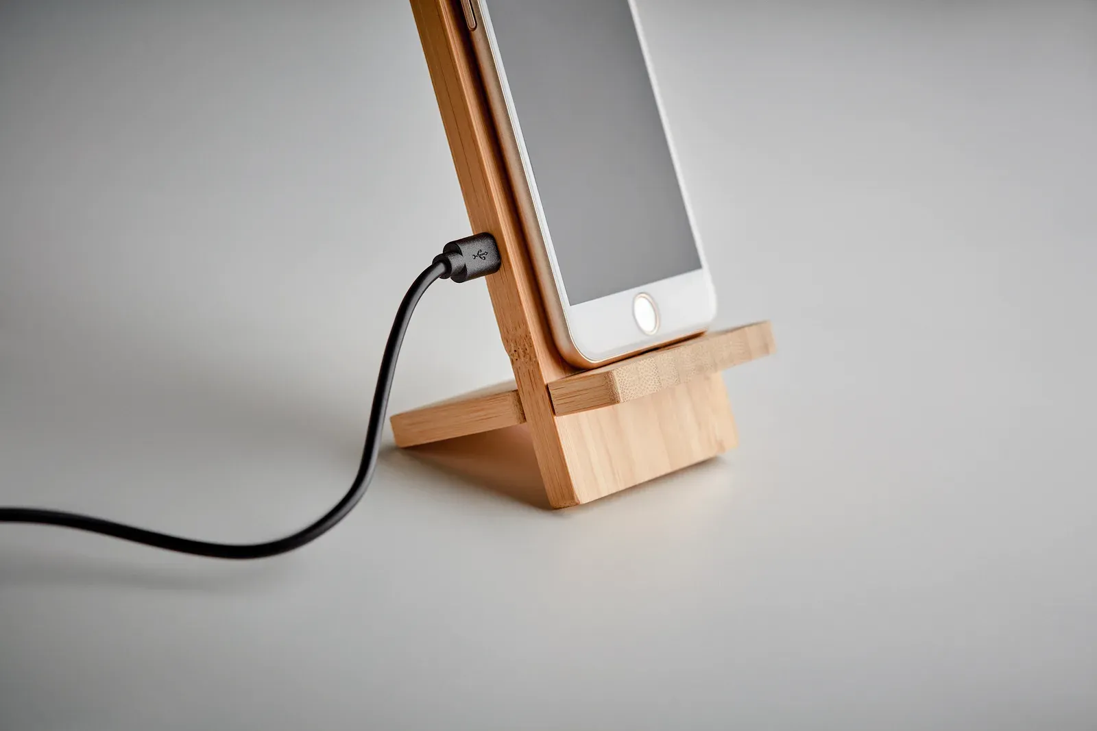 Whippy Plus Bamboo Wireless Charger Stand – Pen Holder, FSC-Certified — Wood