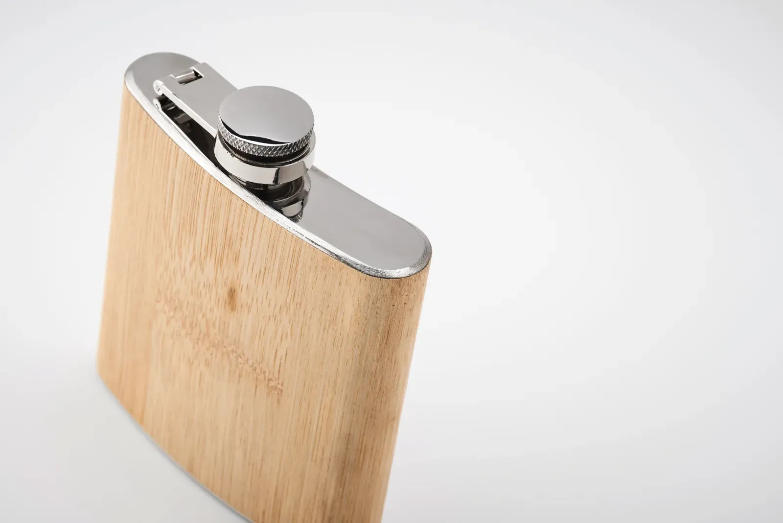 Hiphip – Slim Hip Flask; Bamboo Finish — Beige
