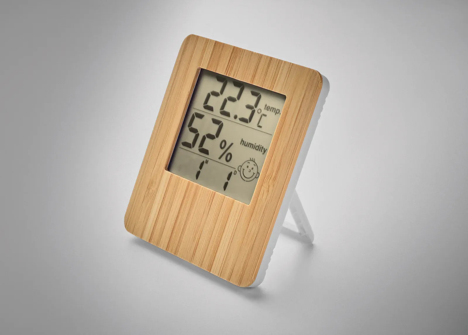 Suncity Bamboo Weather Station – Time, Temperature & Humidity, Wireless Charging — Wood