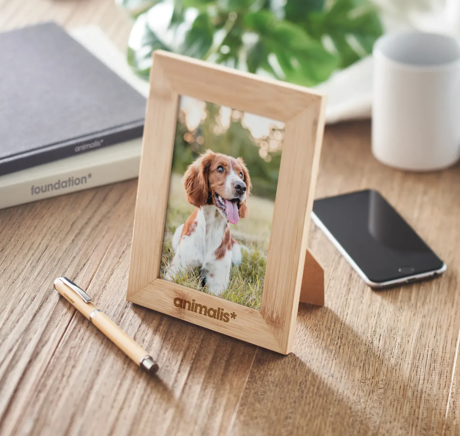 Gazo Bamboo Photo Frame – Hanging, Vertical or Horizontal — Wood