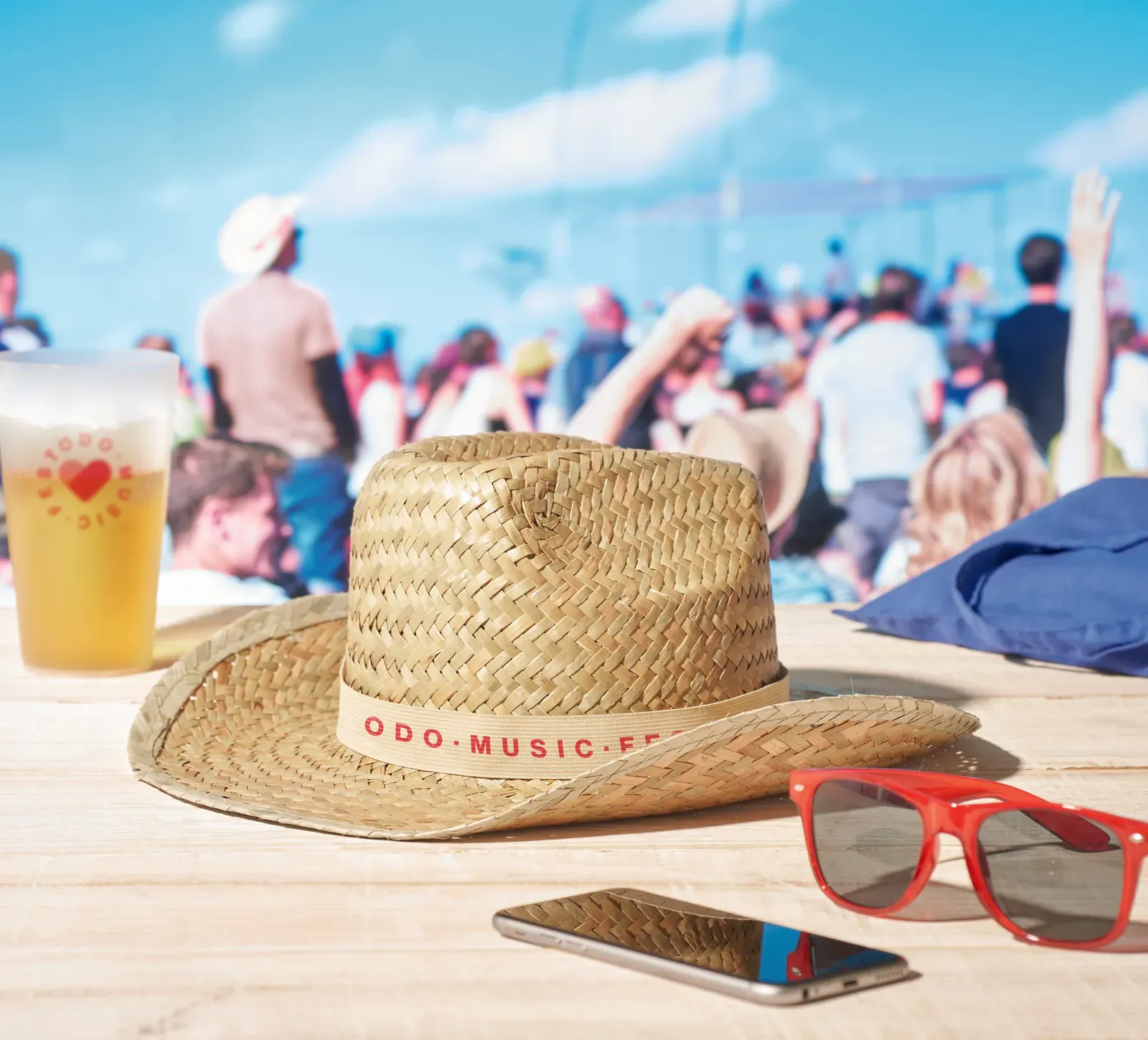 Texas Cowboy-Shape Straw Hat — Beige
