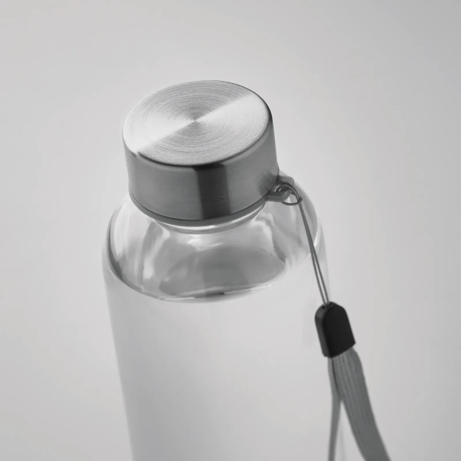 Sea – Drinking Bottle in Tritan Renew™ which is BPA Free with Stainless Steel Handle Lid