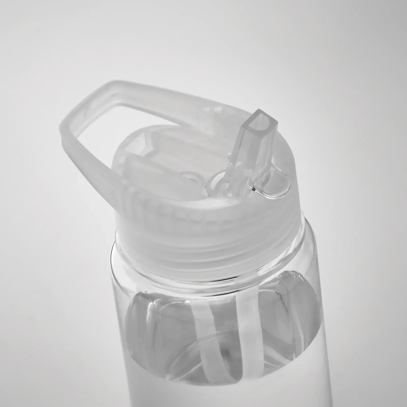 Bay – Drinking Bottle in Tritan Renew™ which is BPA Free with PP Foldable Mouth Piece